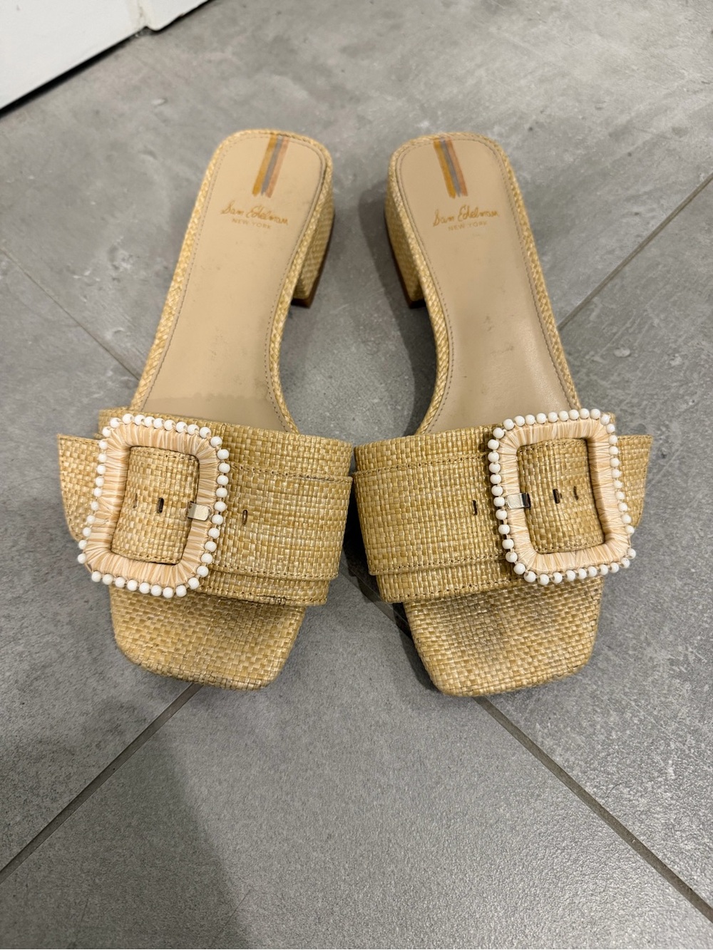 SAM EDELMAN raffia slide. sz 7
